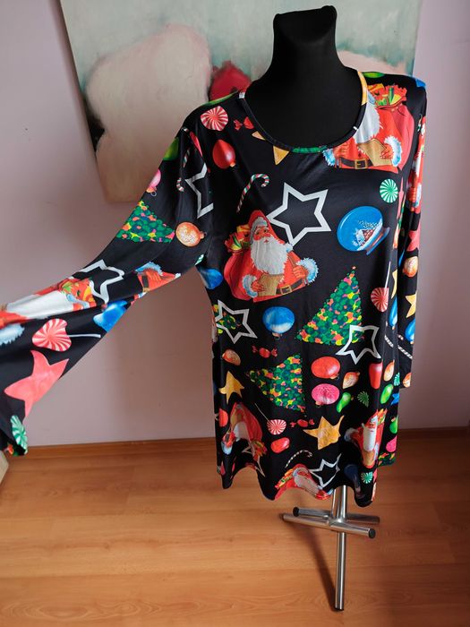 Sukienka świąteczna z Mikołajem kolorowa