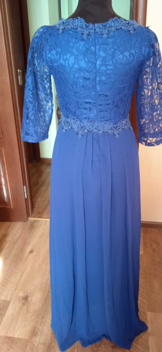 СВЯТКОВА  блакитна сукня
