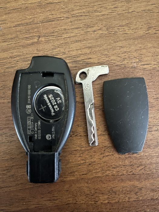 Ключ    Mercedes