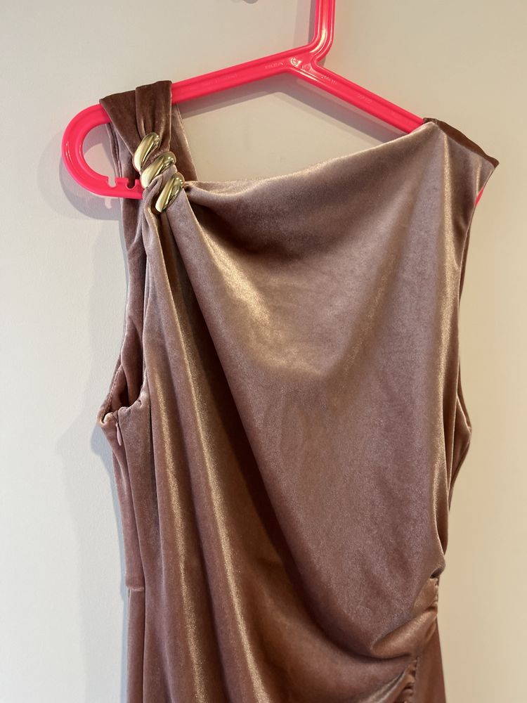 Vestido Zara novo