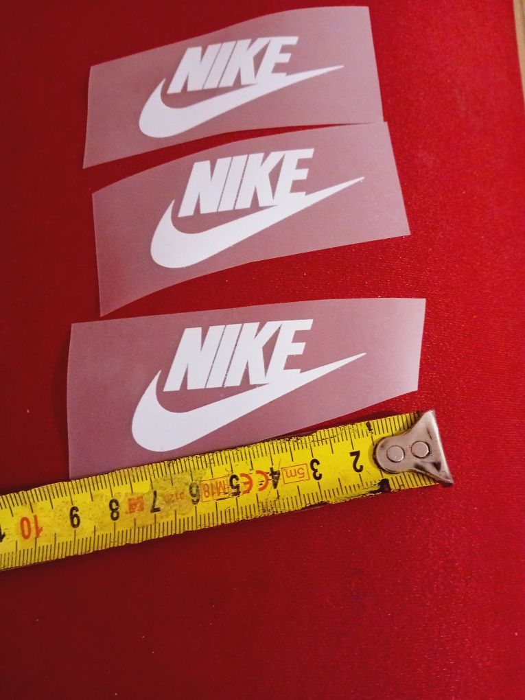 4 naprasowanki nowe nike8cm