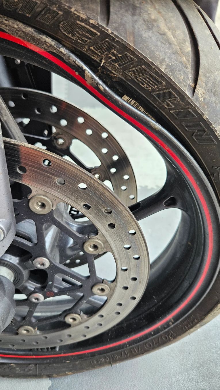 Triumph Street Triple TRIUMPH Street Triple R 675 Arrow. 1 Właściciel .