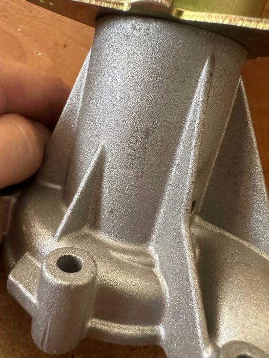 Насос водяной НОВЫЙ