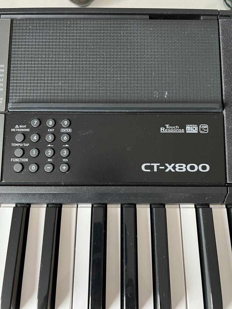 Keyboard Casio CT-X800, statyw, pedał