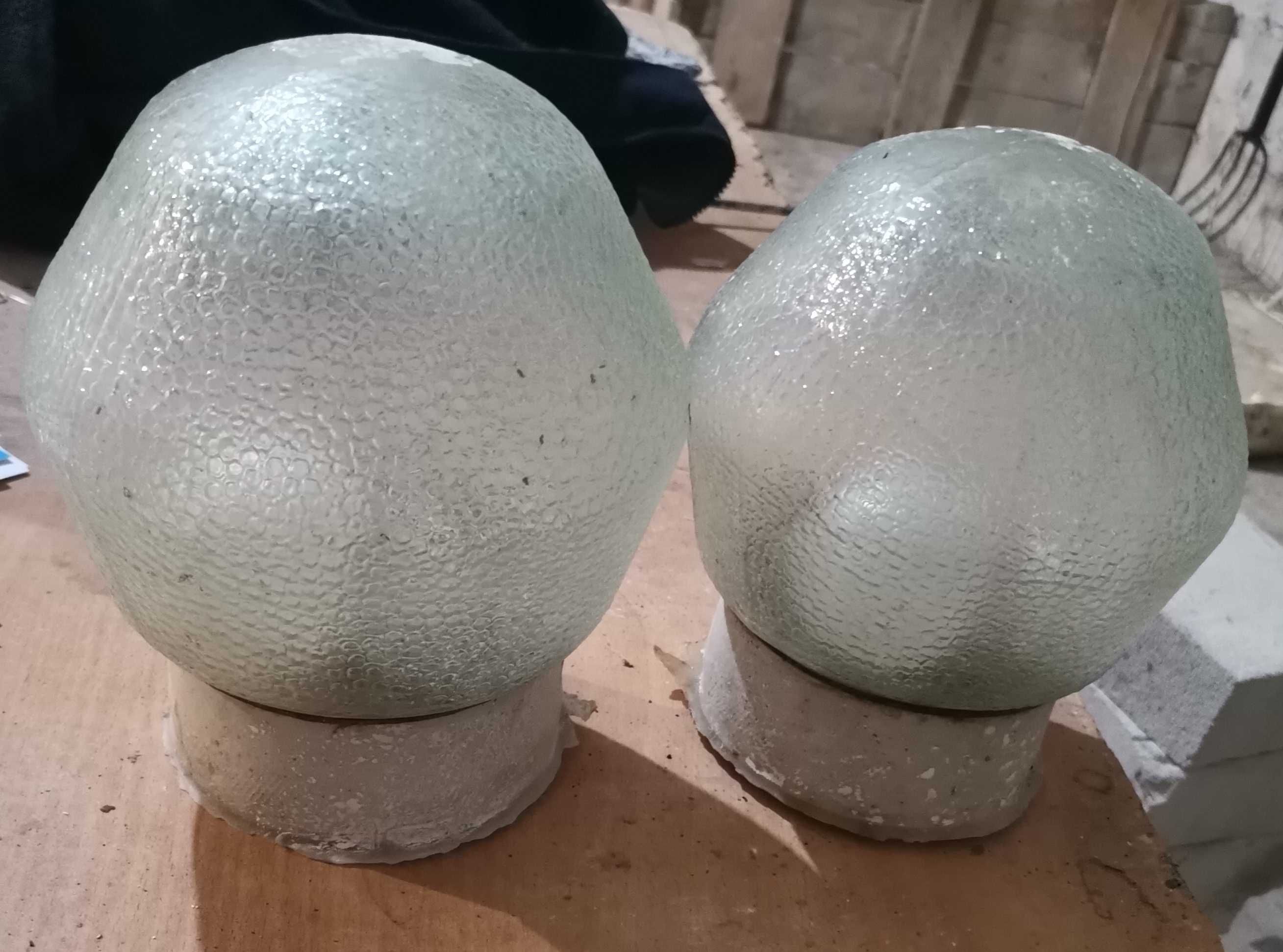 Lampa z podstawą sufitowa