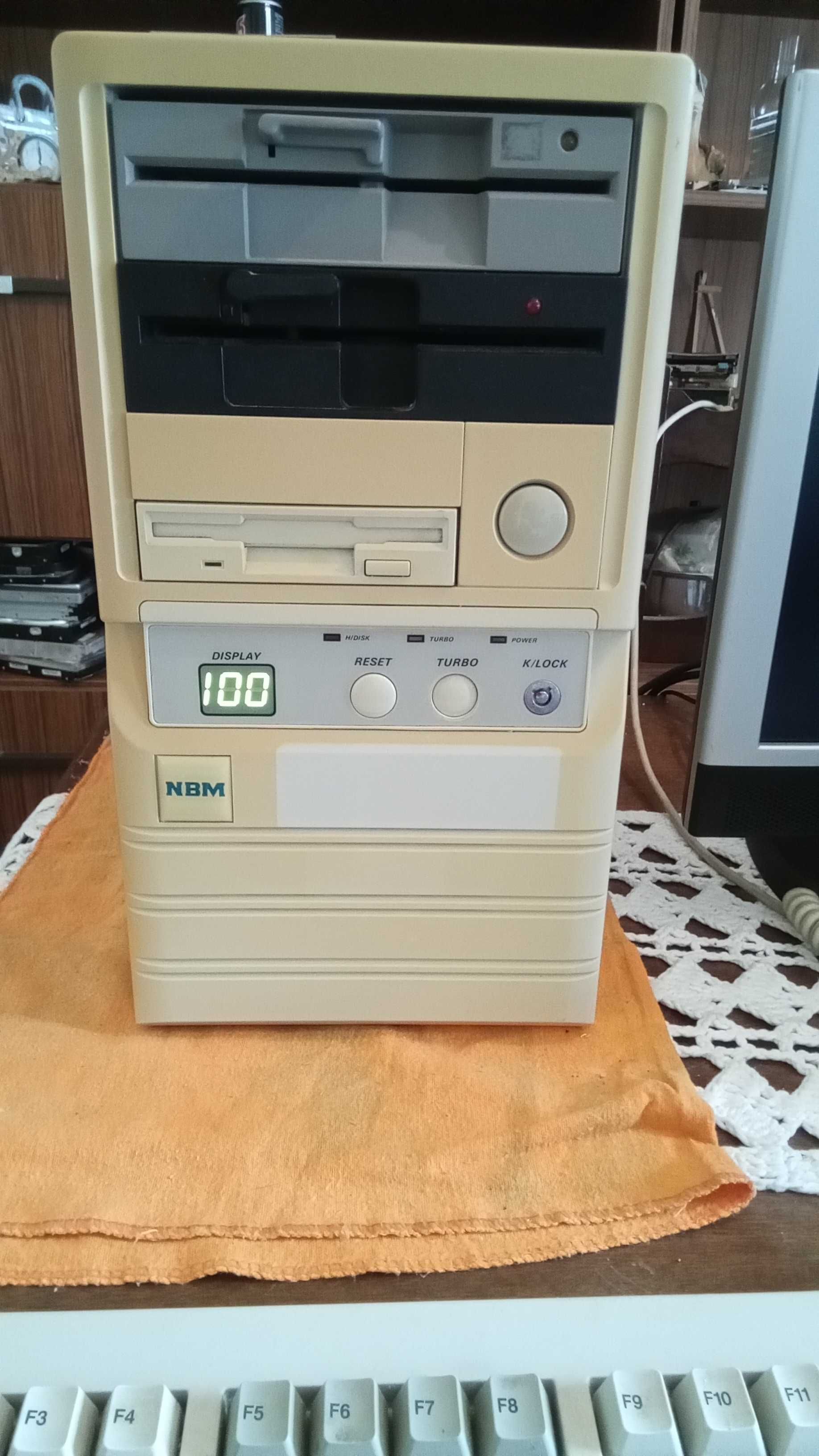 [PC Vintage] Caixa Minitower AT