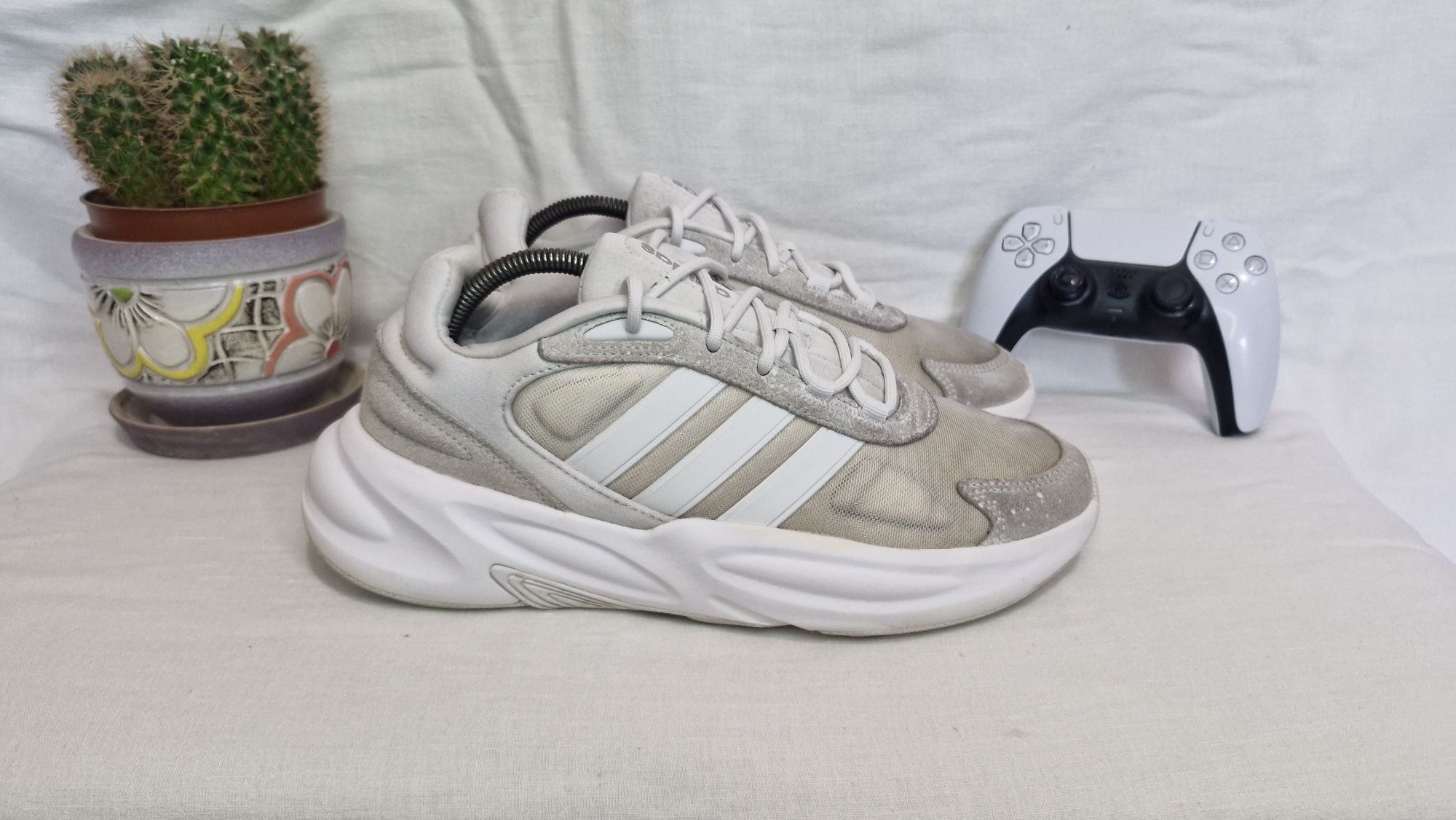 Кросівки Adidas Ozelle.Розмір 42