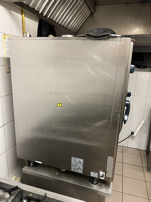 Piec konwekcyjno parowy RATIONAL CM 101 GAZOWY