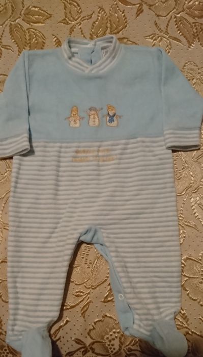 Babygrow laminado 80% algodão 20%poliester.Made in Portugal. c