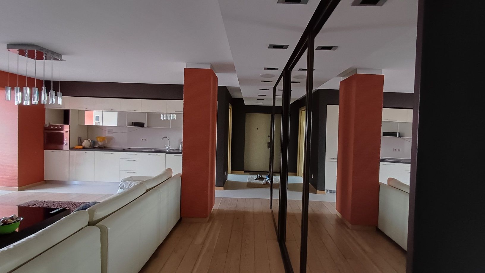 Продам 3 кімн квартиру пр. Левка Лук'яненка 70