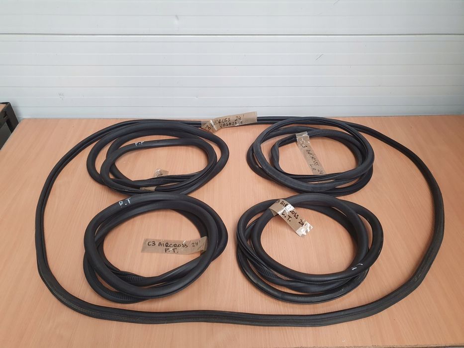 Uszczelka Karoseryjna Drzwi przód tył Prawa Lewa Citroen C3…