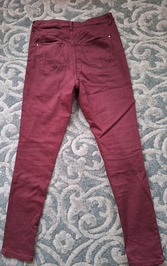 Spodnie Jeansowe  bordowe MOHITO 42 założone raz stan idealny