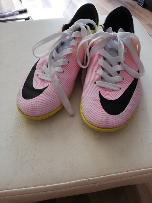 Buty Nike Halowe