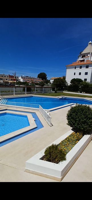 Vende-se T1 300m da Marina Vilamoura