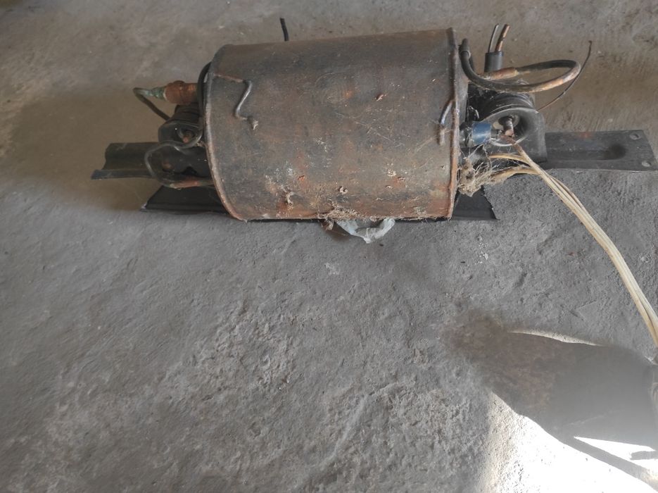 Компрессор от холодильника