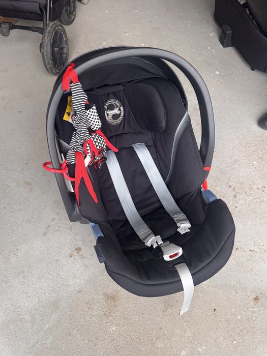 Fotelik samochodowy cybex plus baza