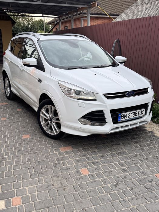 Продам авто Ford Kuga2016