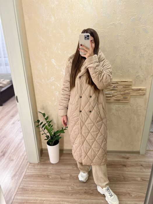 Пальто пуховик , зима , бежеве