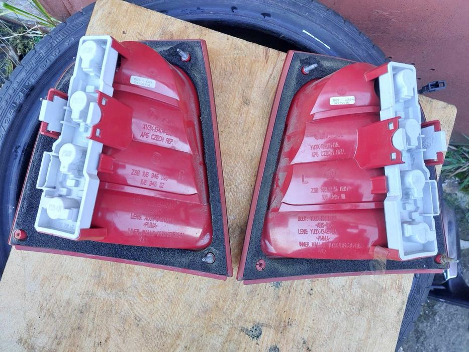 Задні стопи фонарі skoda octavia tour рестайл оригінал