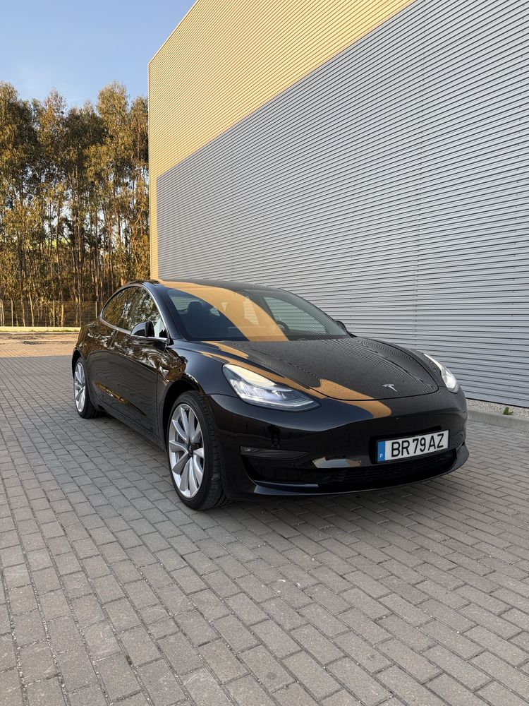 Tesla Model 3 Long Range AWD Dual Motor