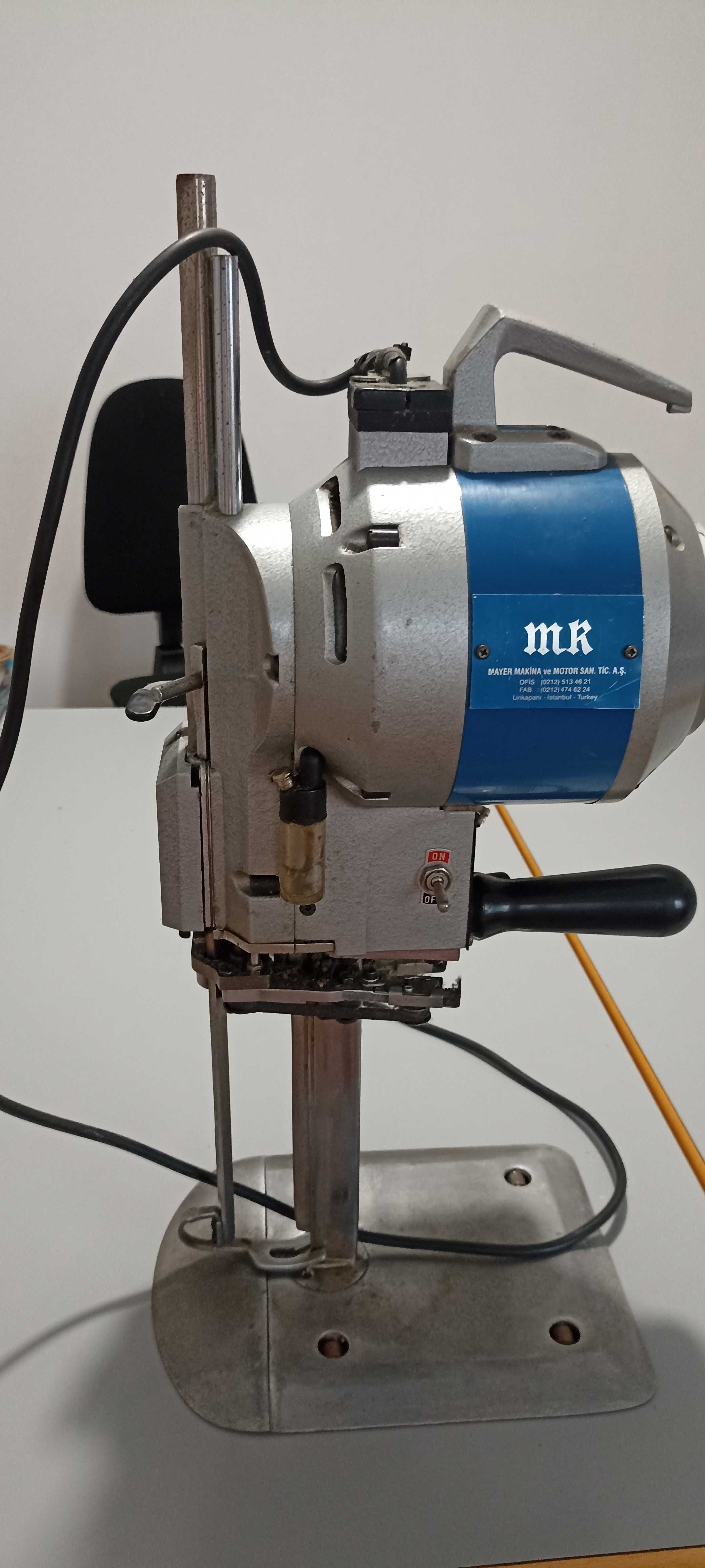 Máquina de corte tecido