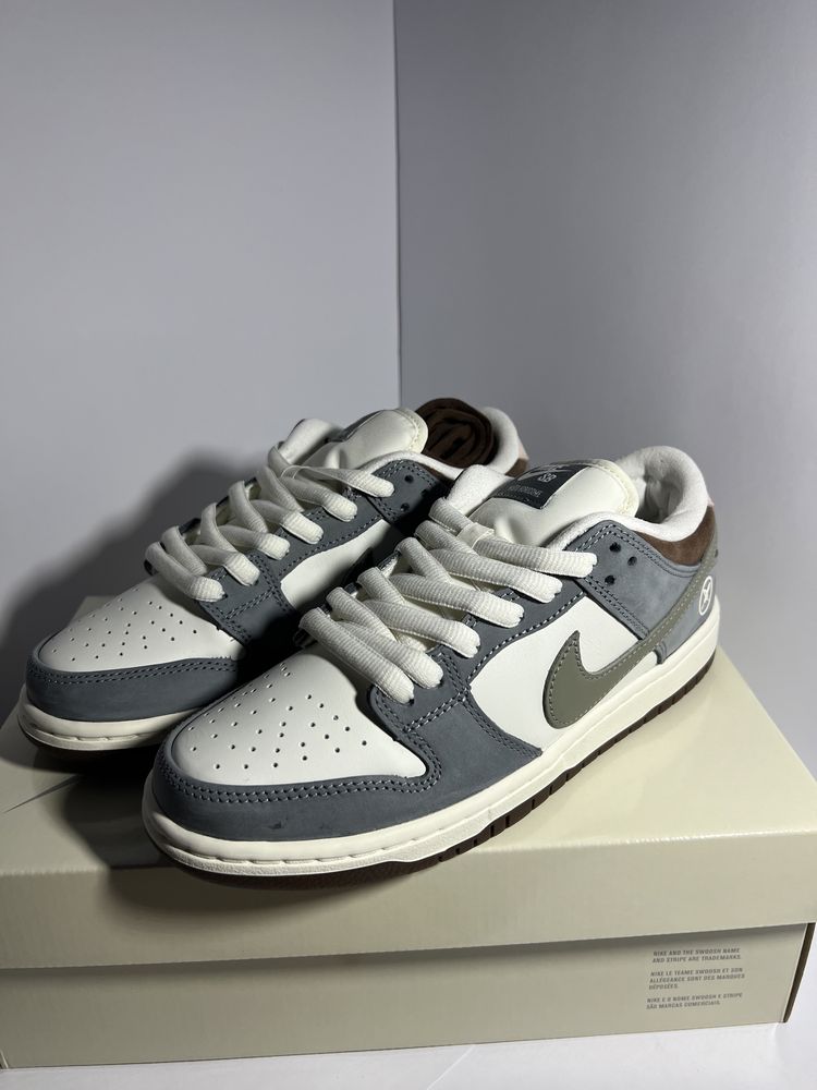 Nike dunk sb x Yuto horigome 40 white grey Brown