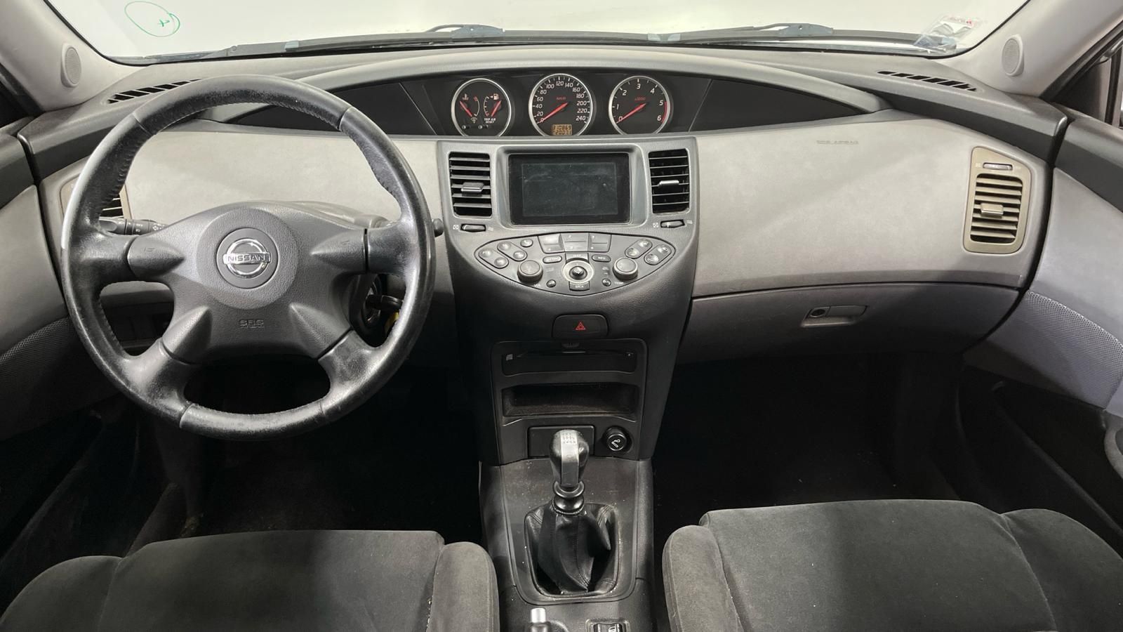 Nissan Primera 5p diesel 2.2 DDT ACENTA
