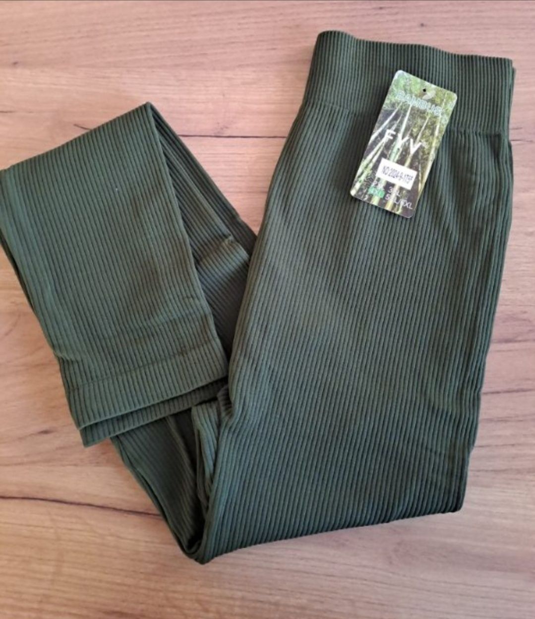 Nowe Leginsy 3 XL 46 bambusowe khaki zielone prążkowane prążek wysoki