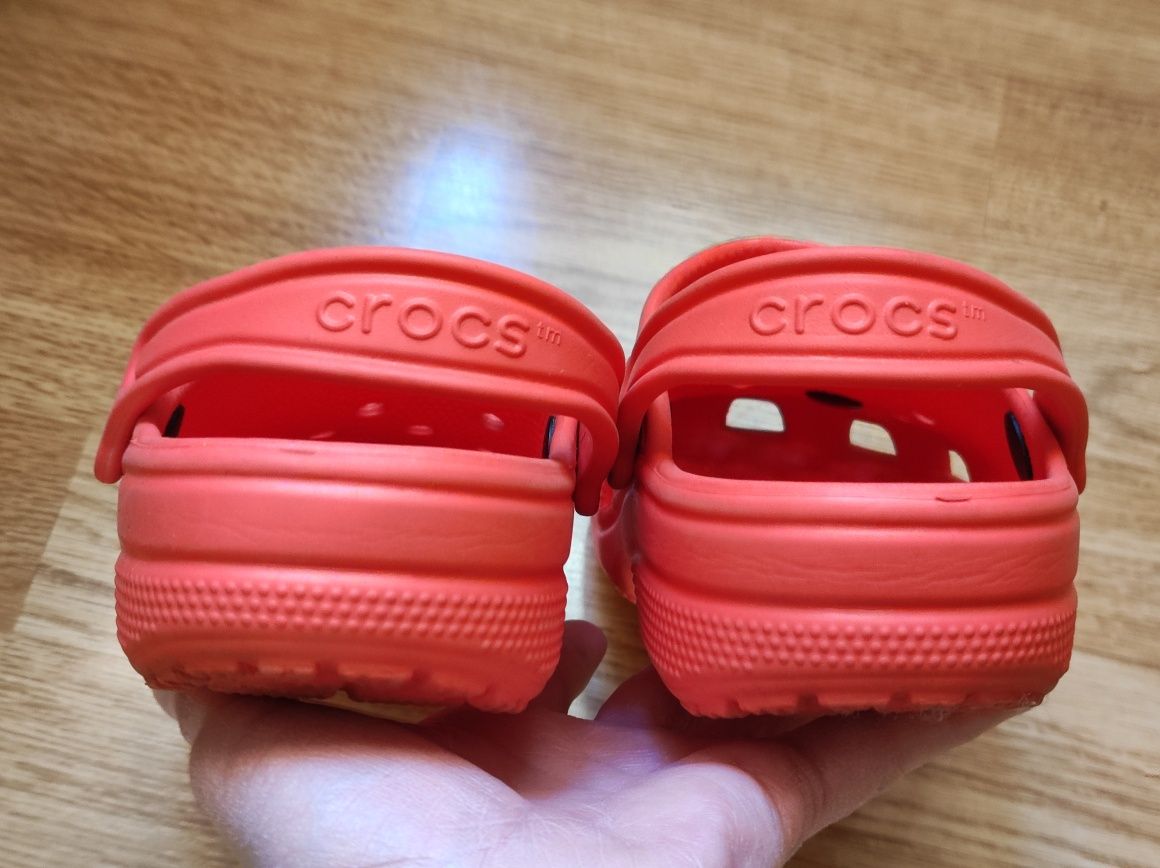 Шльопанці crocs розмір(33-34),22,5см по устілці