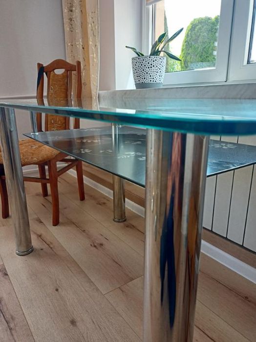 Stół kuchenny szklany