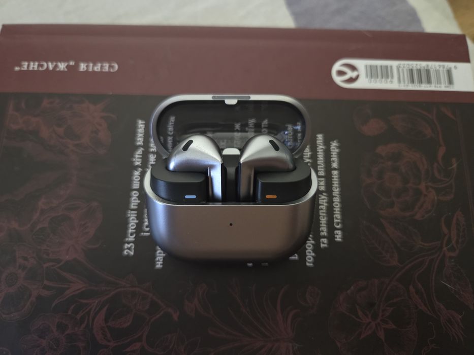 Навушники Samsung Galaxy Buds 3 silver