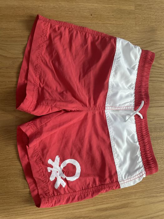 Kąpielówki krotkie spodenki United Colors of Benetton 8-9 lat r. 140