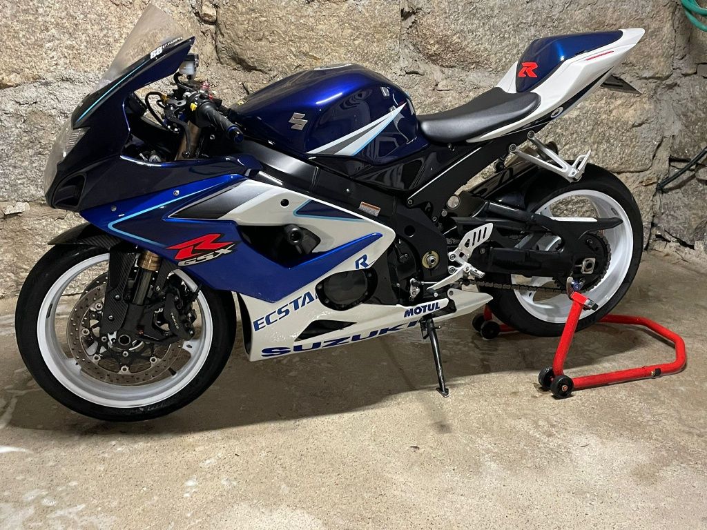 Vendo Suzuki gsxr