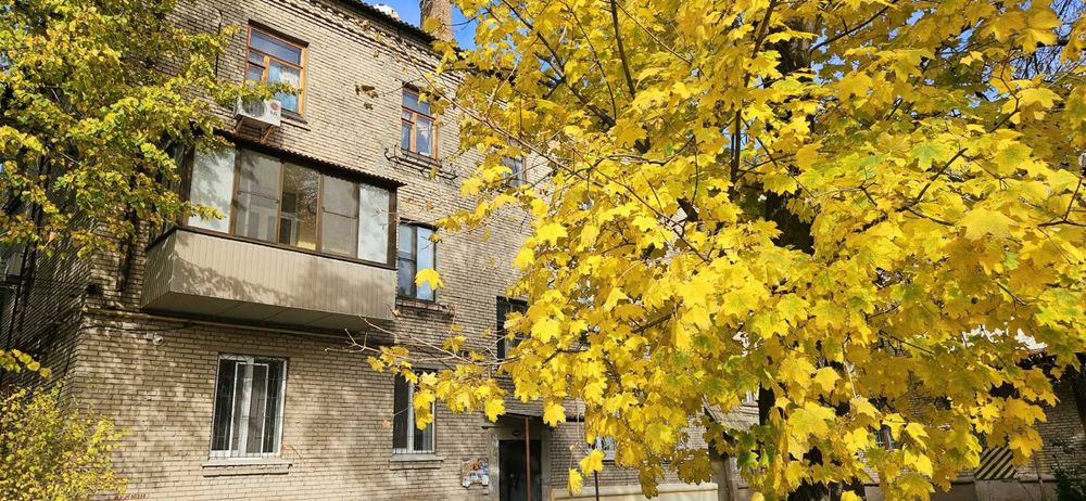 Продаж 3к.кв " сталінки" по вул. С.Синенка