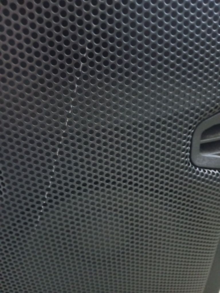 coluna com bluetooth, e USB bom som