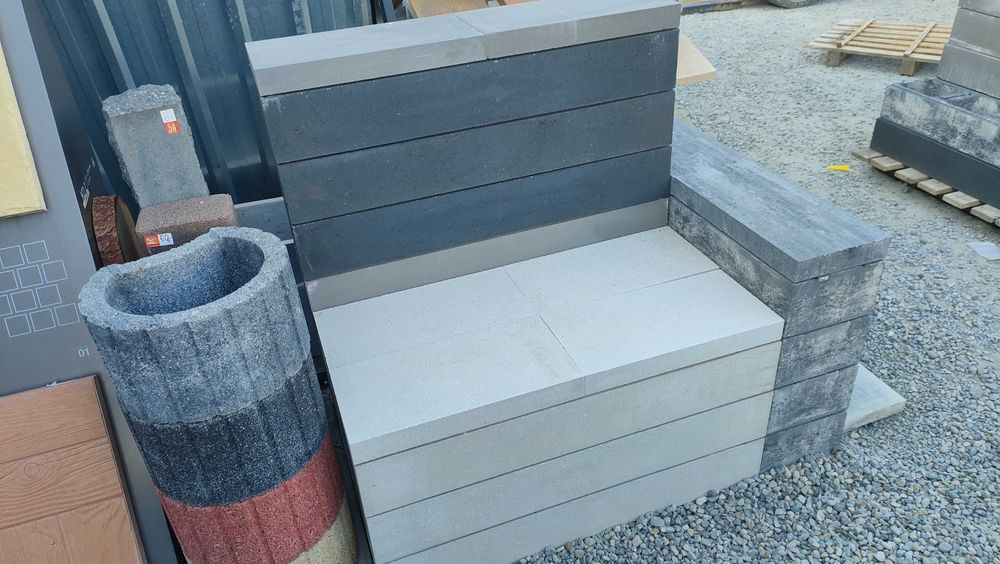 Kanapa leżanka ławka ogrodowa Ogrodzenie pustaki ogrodzeniowe daszki