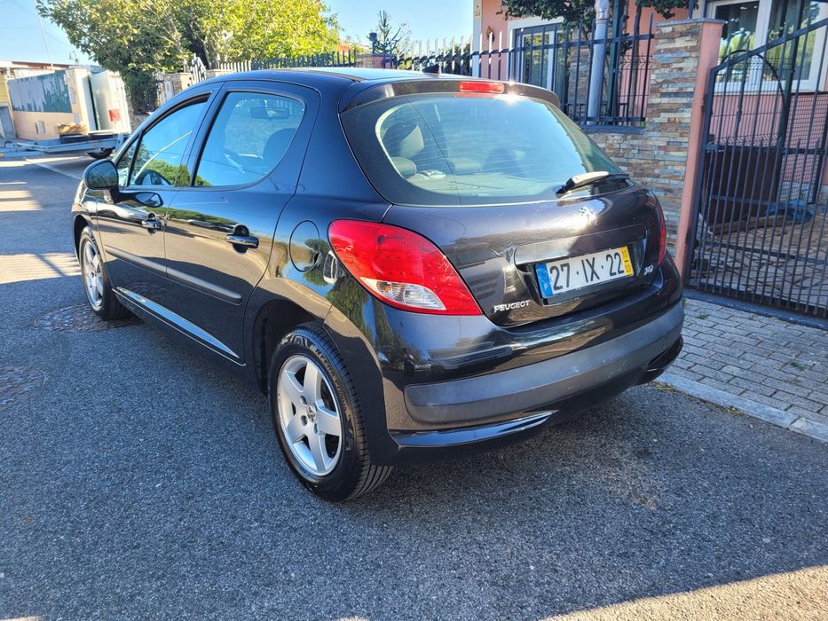Peogeut 207 1.4 100cv gasolina