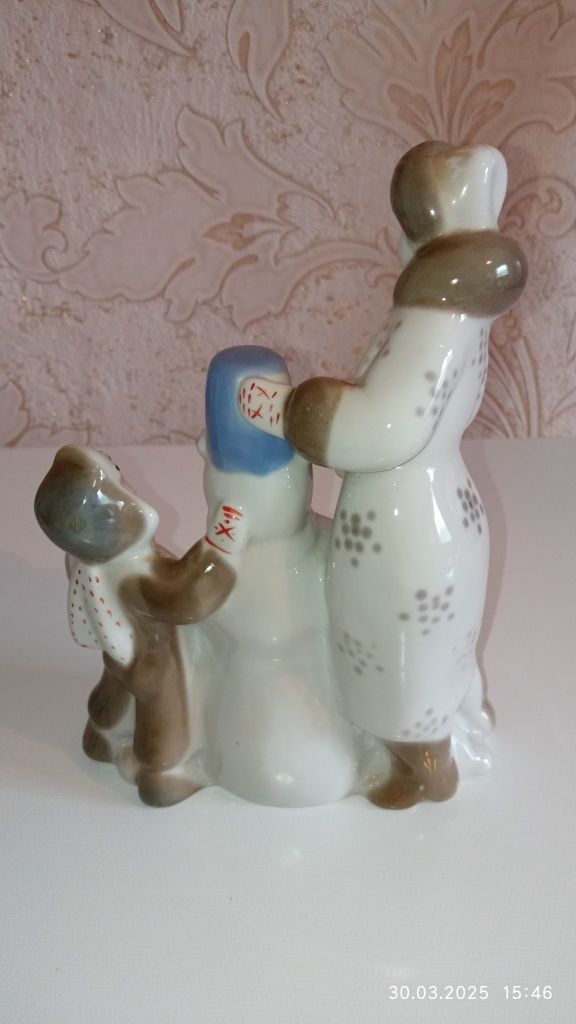 Продам статуетку