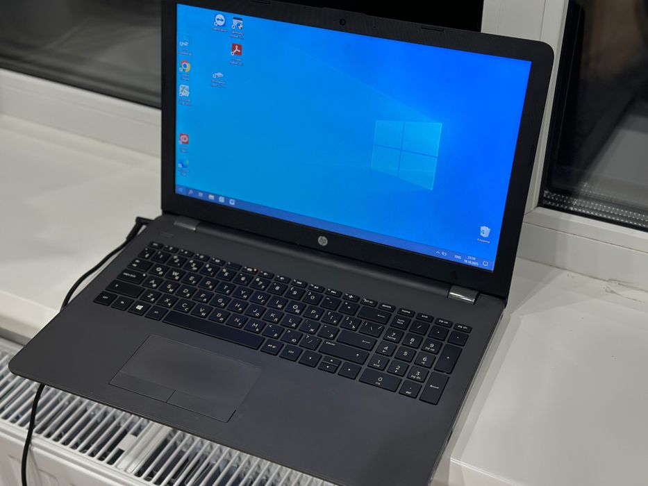 Ноутбук HP TPN C130 в робочому стані