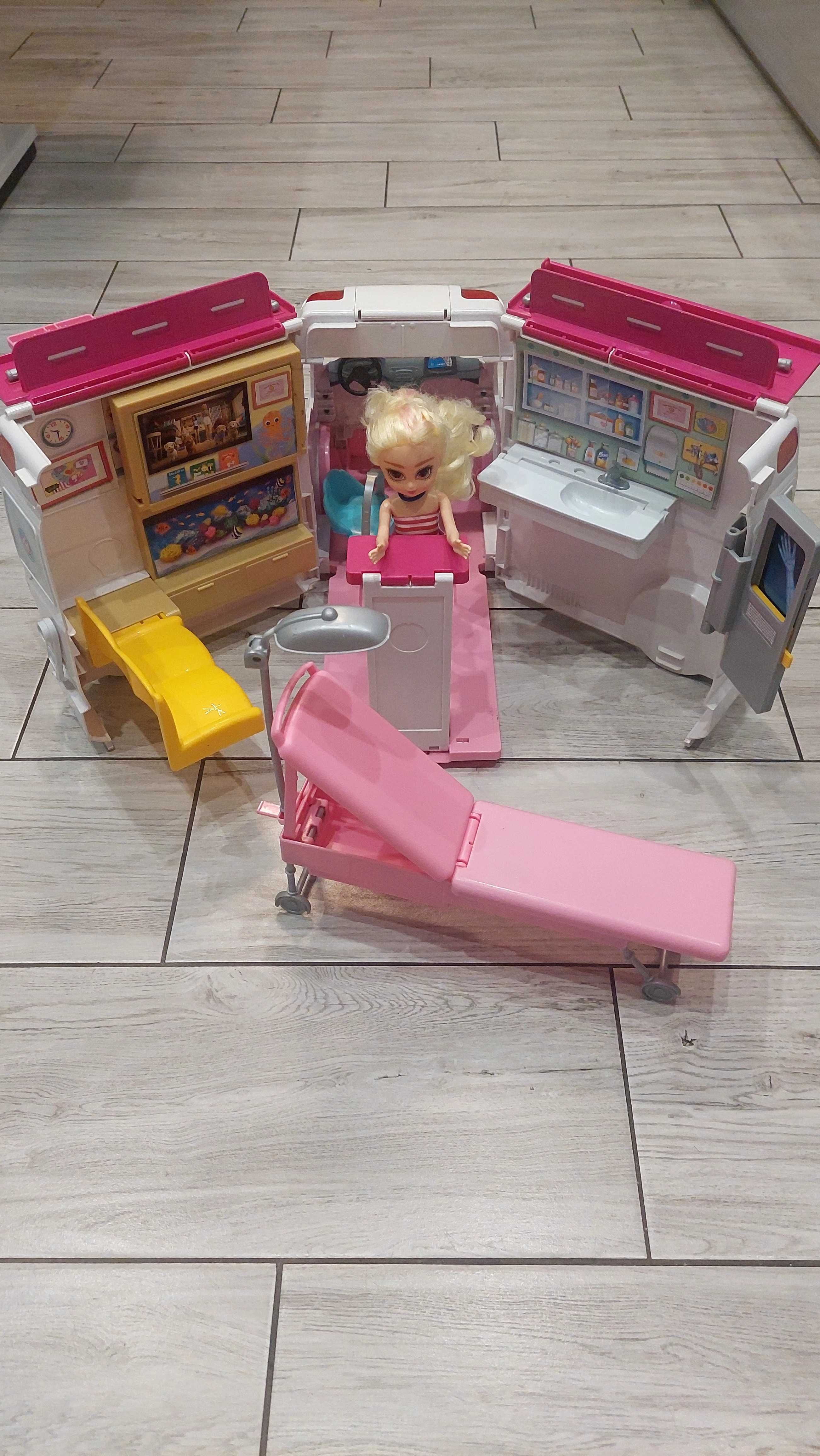 Karetka Klinika ambulans Barbie