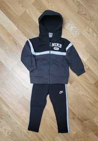 Dres Nike rozmiar 98-104