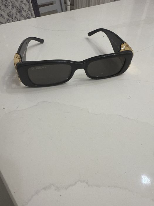 Oculos de sol balenciaga