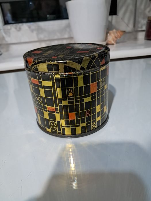 Stare pudełko z PRL