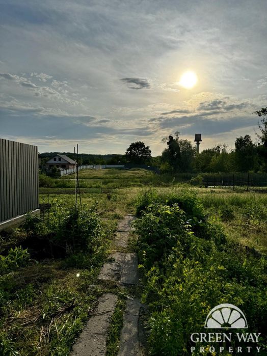 Чапаївка-Будинок з виходом до річки + ділянка 10 соток