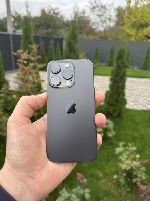 Iphone 16 pro 128 gb чудовий стан, все працює, OLX доставка