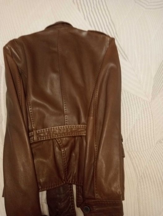 Casaco couro senhora da Massimo Dutti