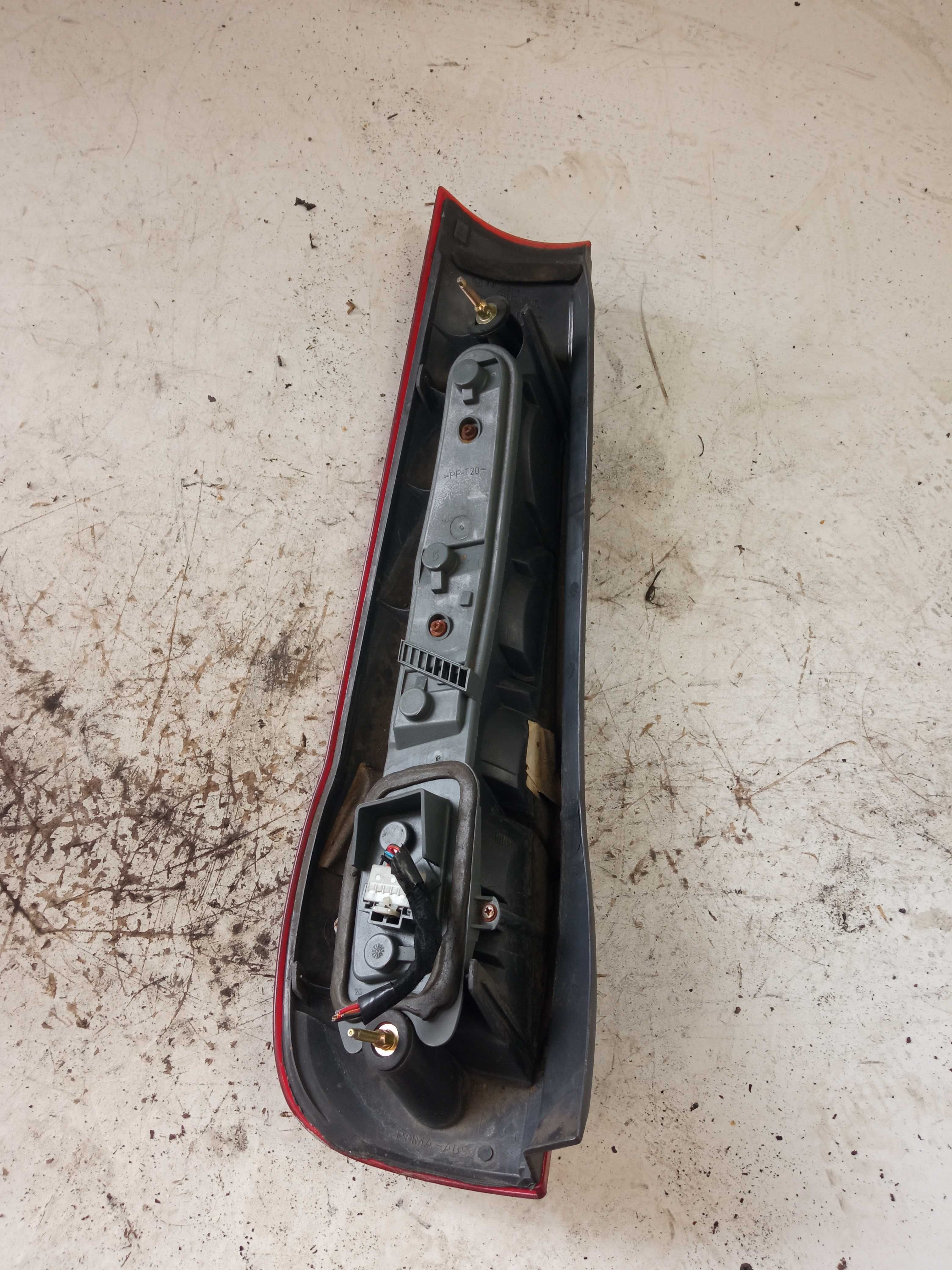 Fiat Punto HB Lampa Prawy Tył Prawa Tylna