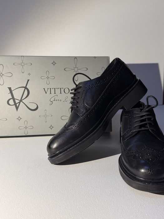 Шкірянні броги, Vitto Rossi