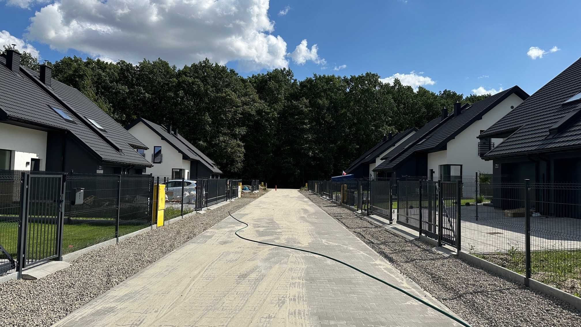 Nowy dom 126,5m2 w zabudowie bliźniaczej- Radom (pod lasem) Etap 3 i 4
