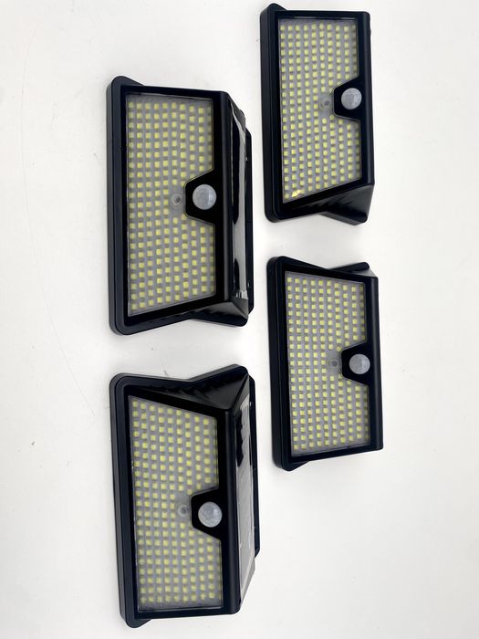 Zestaw 4 zewnętrznych lamp solarnych